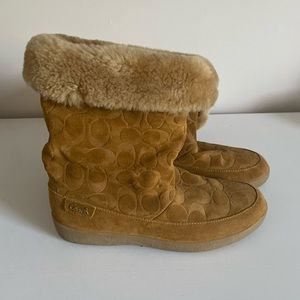 Coach boots